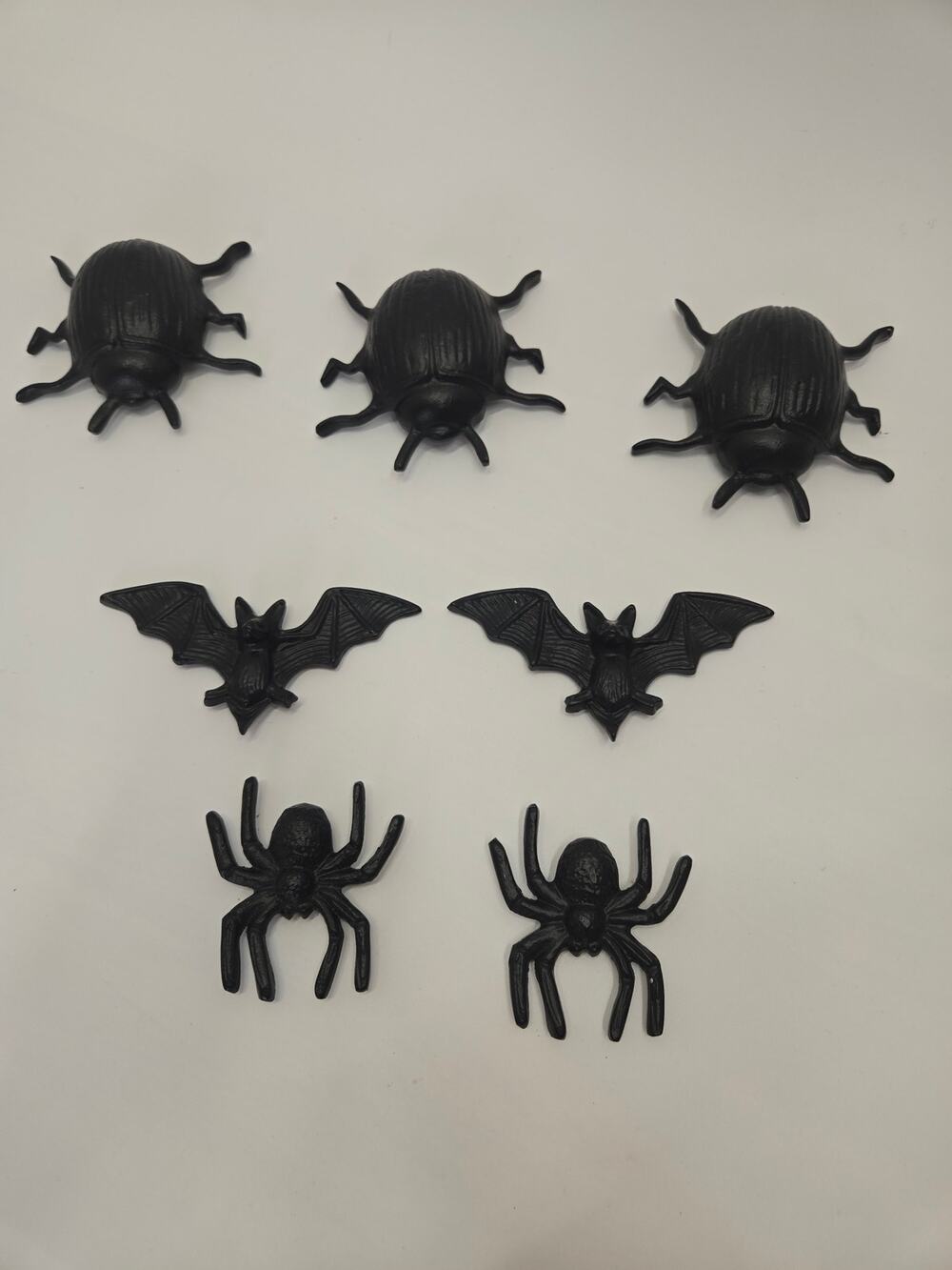 Halloween Black Metal Wall Decor Set of 7 Spiders Bats Beetles Gothic